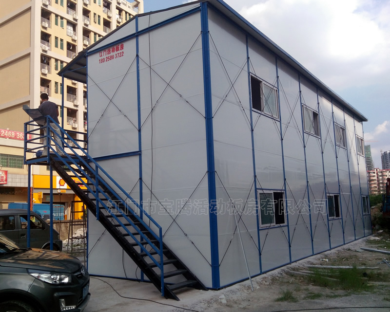 江門(mén)星海灣工地活動(dòng)板房宿舍搭建，為工程完工提供助力！
